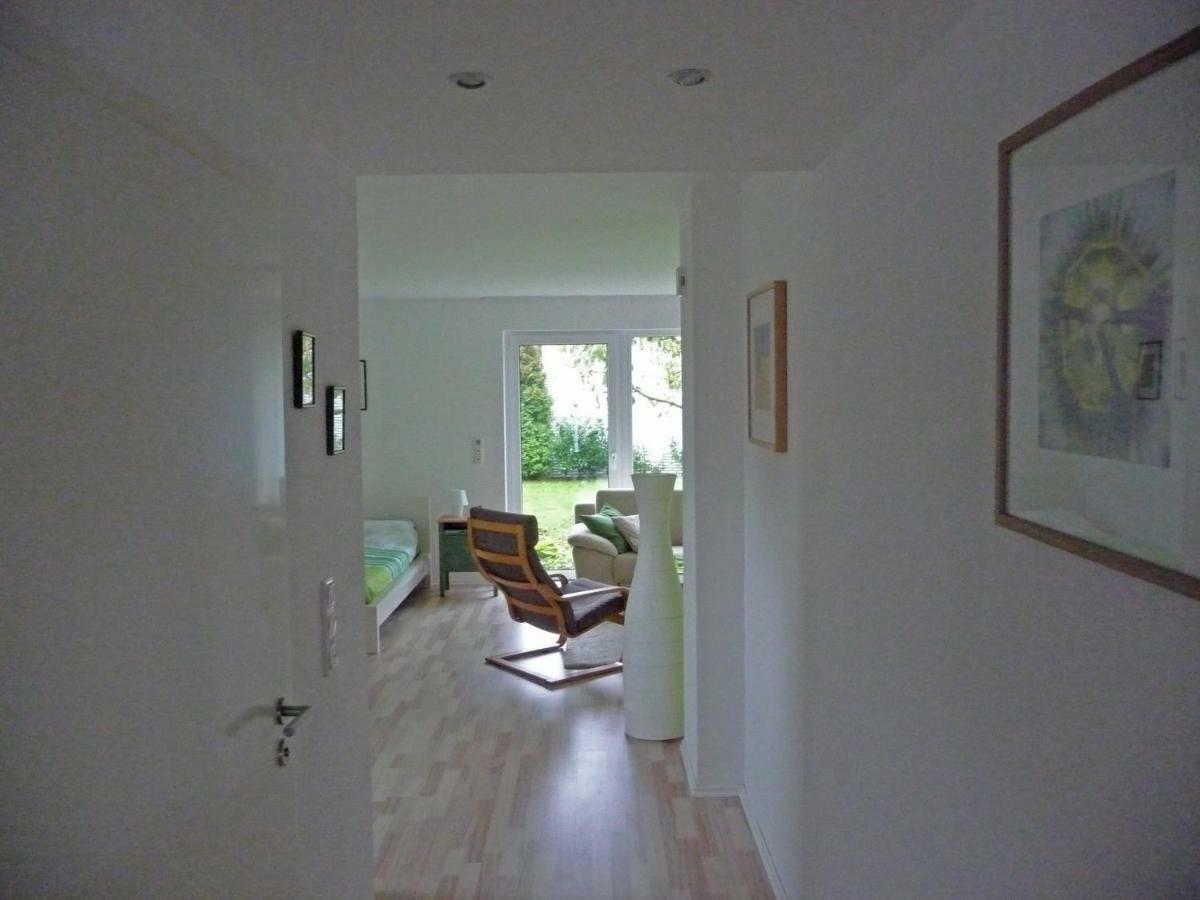 Ferienwohnung Zimmergruen Am Nordpark Monchengladbach Bagian luar foto